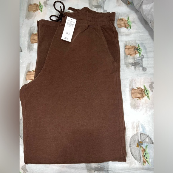 Abercrombie & Fitch Luxe Terry Wide Leg Sweatpants Size L never worn NWT - Picture 2 of 6